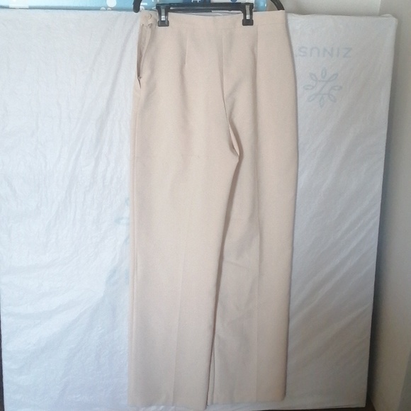 FORMAL CREAM PANT WITH SIDE ZIPPER - Picture 5 of 5